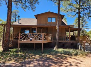 3326 Apache Dr, Overgaard, AZ 85933