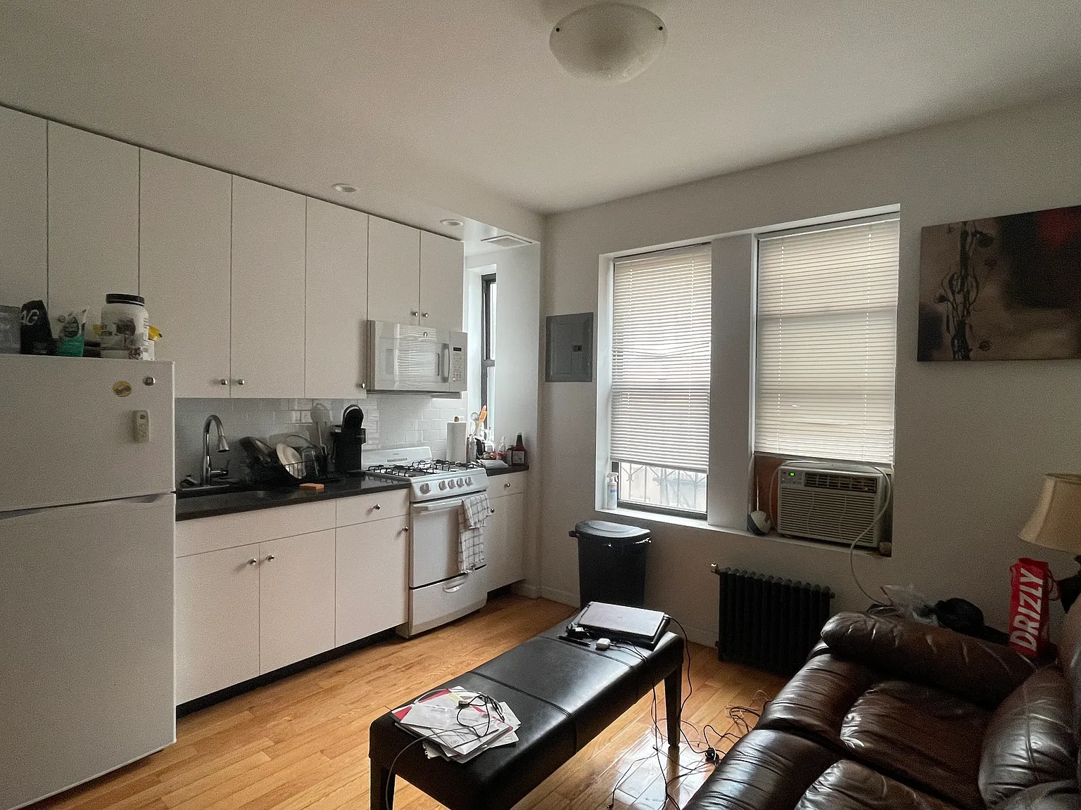 453 West 36th Street — Photo 2