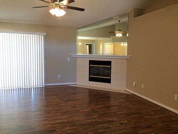 Hardwood Laminate Flooring