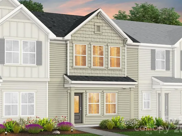 15117 Parkside Crossing Dr, Charlotte, NC 28278