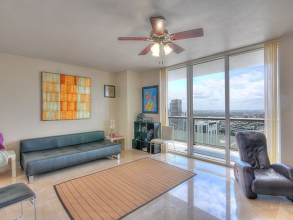 2nd image of 50 Biscayne Blvd APT 5309