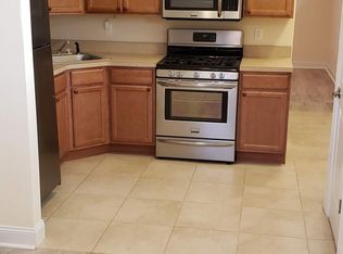 99 Raritan Ave, Staten Island, NY 10304