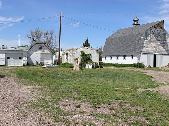 3rd image of 1732 Road 34 Way N