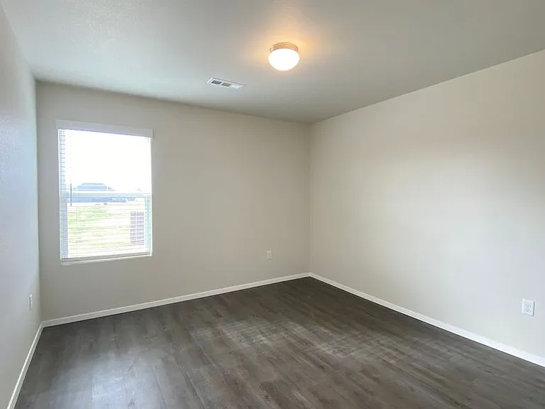 504B W Christopher Dr — Photo 11