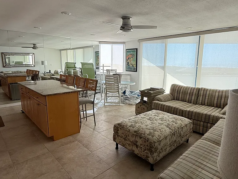 261 Dune Rd #112 — Photo 7