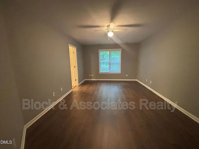27 Great View Ct — Photo 34