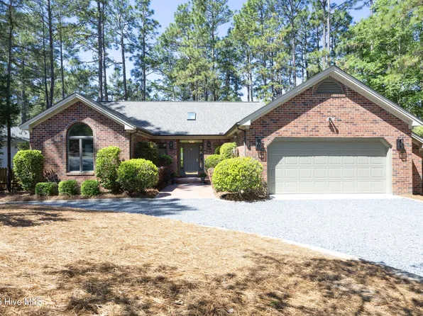 30 Live Oak Lane, Pinehurst, NC 28374