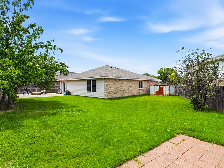 2701 Rudder Ln — Photo 18