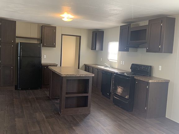 4th image of 920 Century Plaza Dr #578