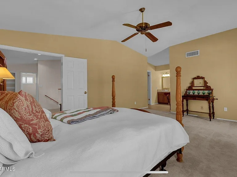 2511 E Shaw Butte Dr — Photo 14
