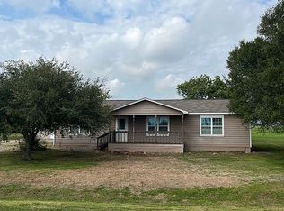 2499 County Road 356, El Campo, TX 77437