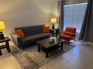625 S Royal Crest Cir UNIT 16, Las Vegas, NV 89169