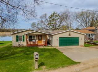 4536 Nipigon Dr, Gladwin, MI 48624