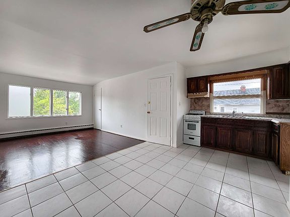 3rd image of 197 Dixon Ave Floor 2