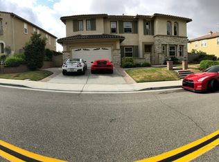 18402 Lakepointe Dr, Riverside, CA 92503