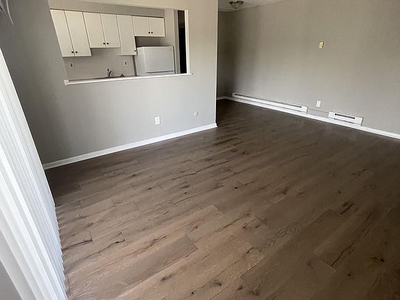 4th image of 416 S 4th St #B7