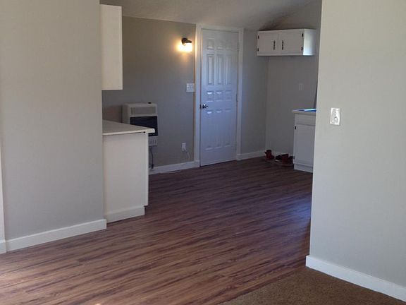 4th image of 8693 Gotham Rd