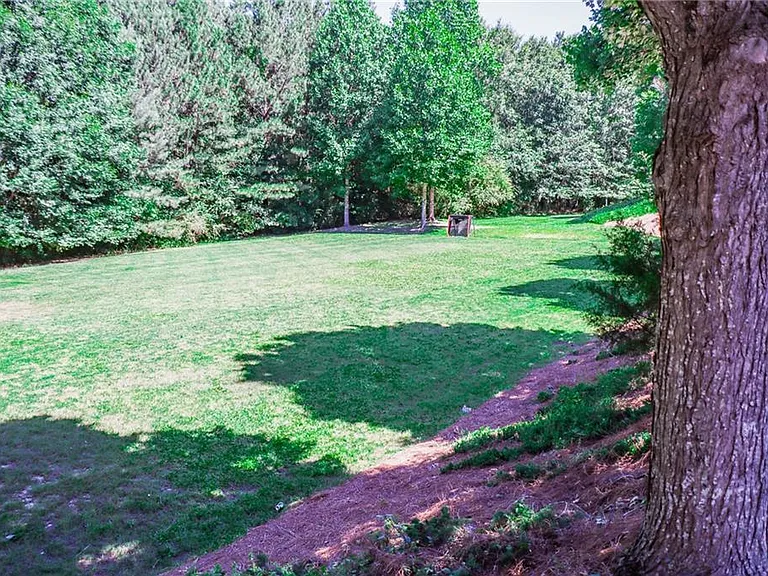2680 Hampton Park Dr — Photo 19