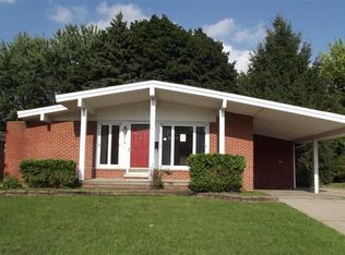 879 Grove Rd, Ypsilanti, MI 48198