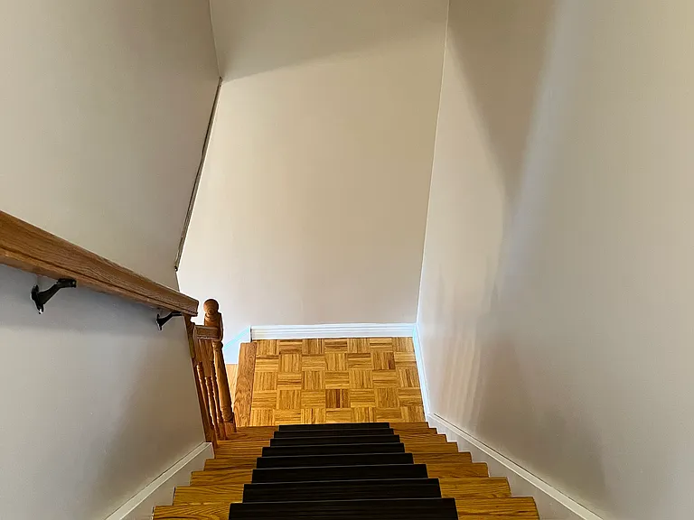 210 Dodge Ave — Photo 11