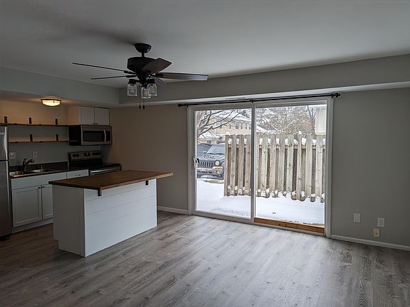4th image of 3646 Kenbrooke Ct #1