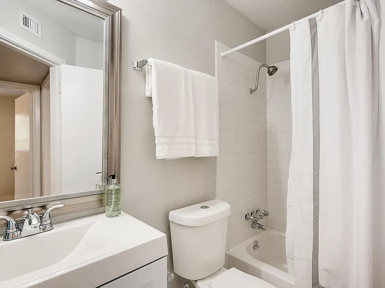 822 Sahara Ave #B — Photo 19