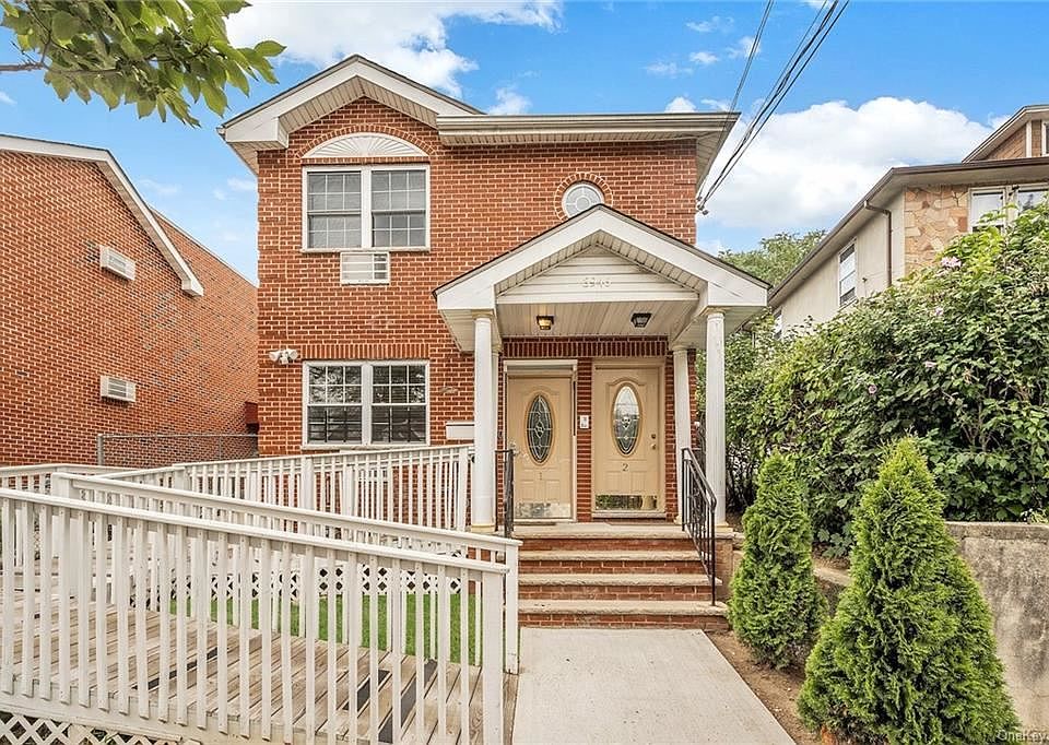 1st image of 3946 Pratt Ave