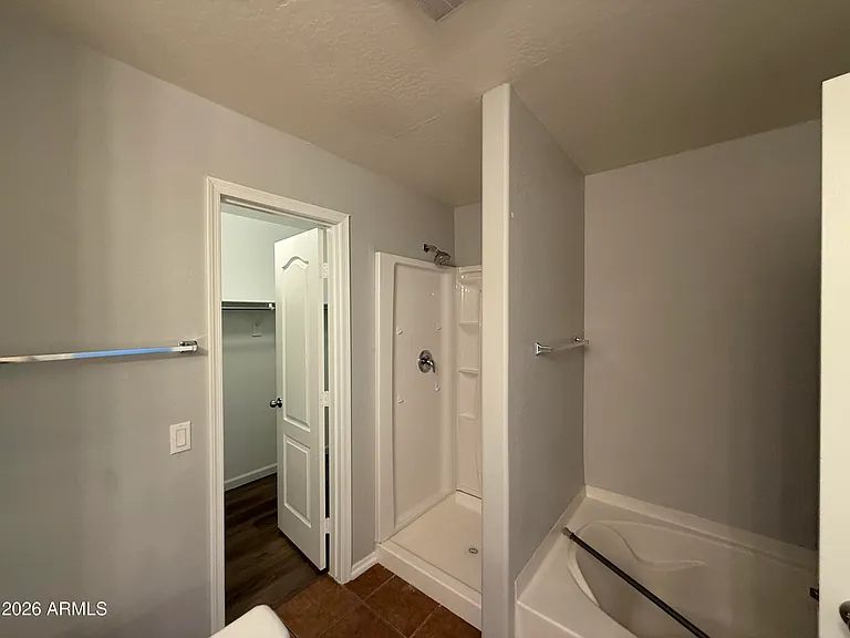 10823 N 70th Ave — Photo 14