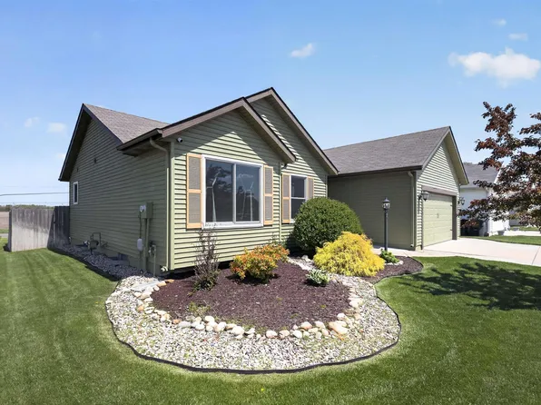 4405 Ashard Dr, South Bend, IN 46628