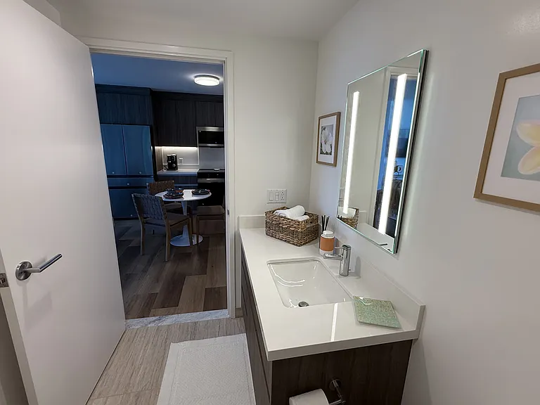 1500 Rycroft St #3903 — Photo 5
