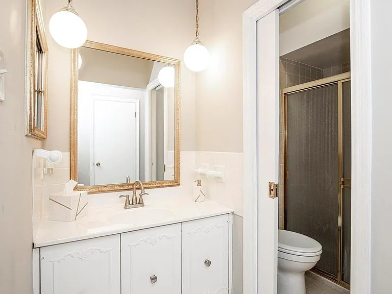 10315 Corbeil Dr #C — Photo 11
