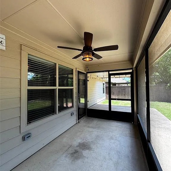 4548 Fern Valley Dr — Photo 30