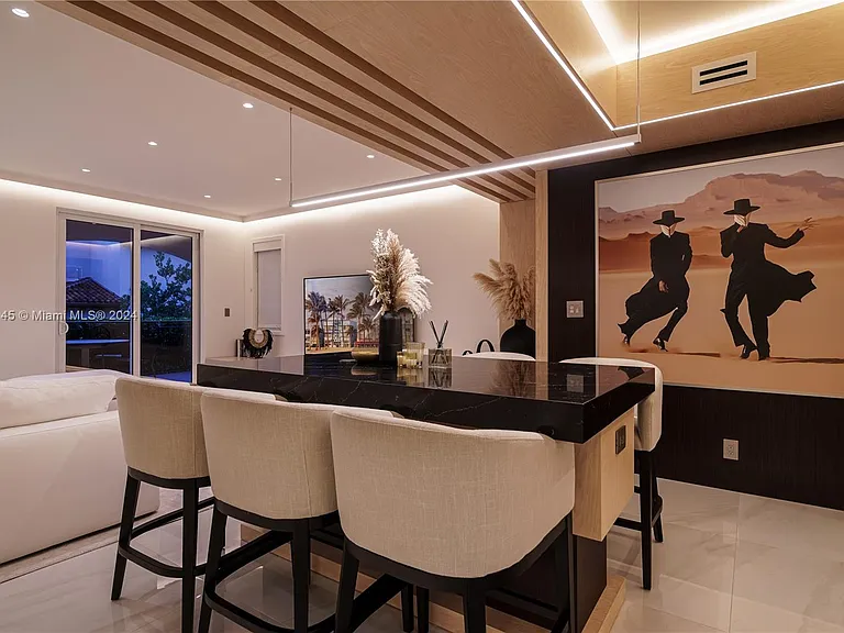 19115 Fisher Island Dr #19115 — Photo 11