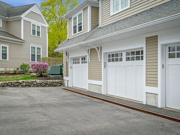 6 Essex Rd UNIT 15, Ipswich, MA 01938