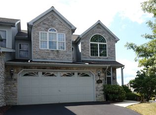 2826 Oakwood Dr, Harrisburg, PA 17110