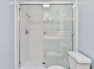 933 11th St APT 9, Santa Monica, CA 90403