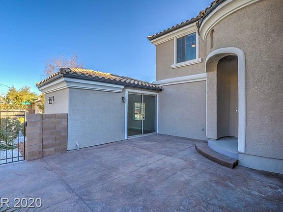 4th image of 6055 Aromatico Ct