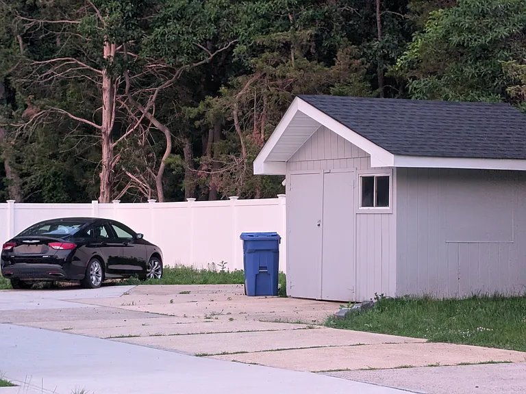 24 Brookside Ave — Photo 2