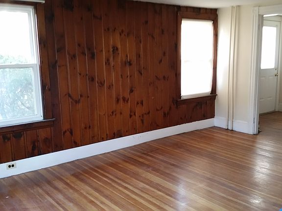 One angle of the livingroom