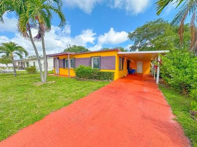 3913 SW 28th St, West Park, FL, 33023