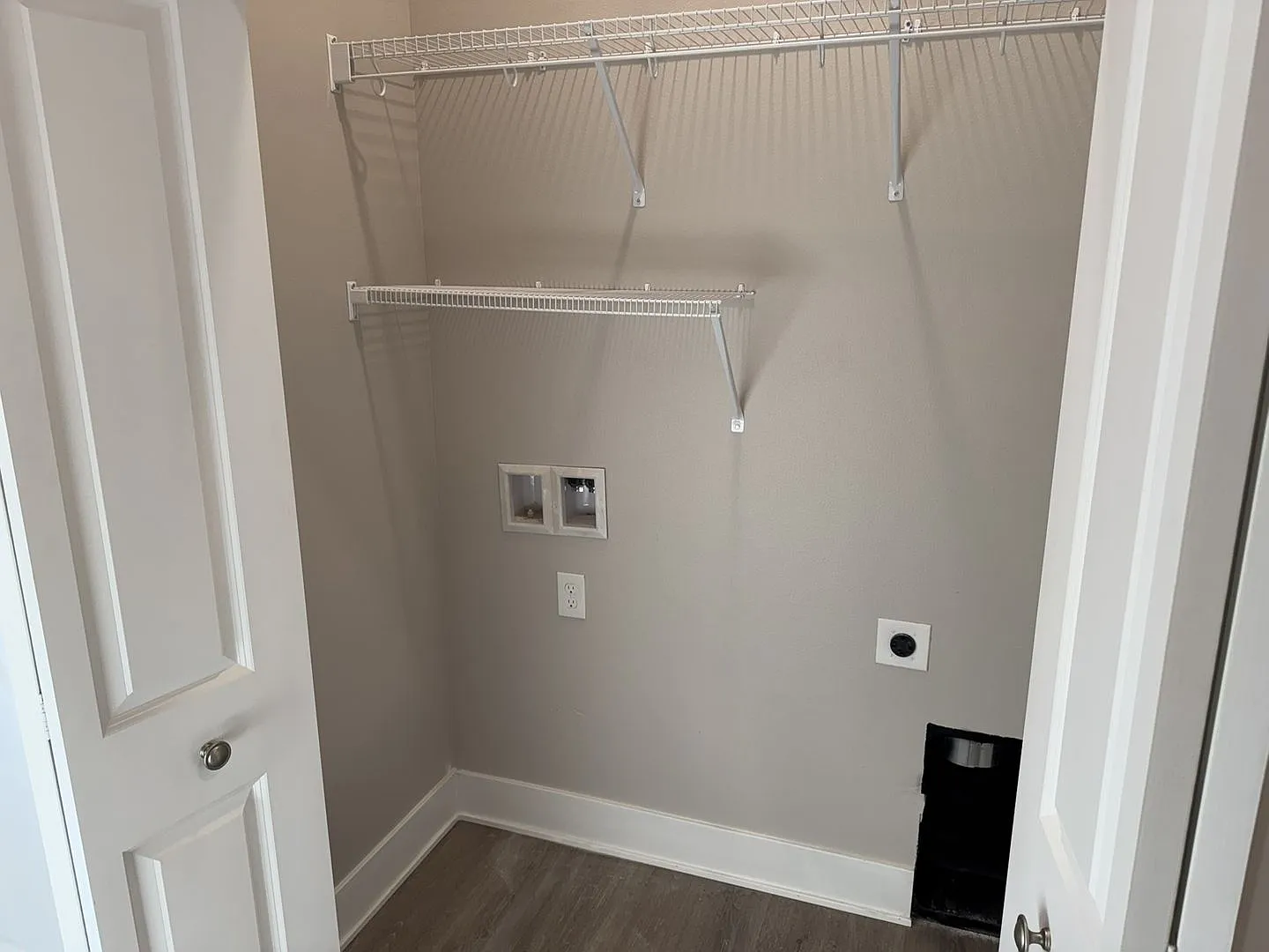 812 Keeler St — Photo 3