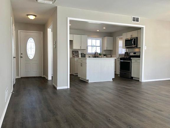 2nd image of 1402 W Avenue H14