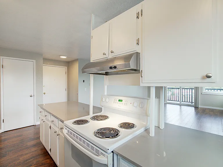 8500 Linden Ave N #303 — Photo 9