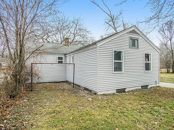 5th image of 2683 Valk St