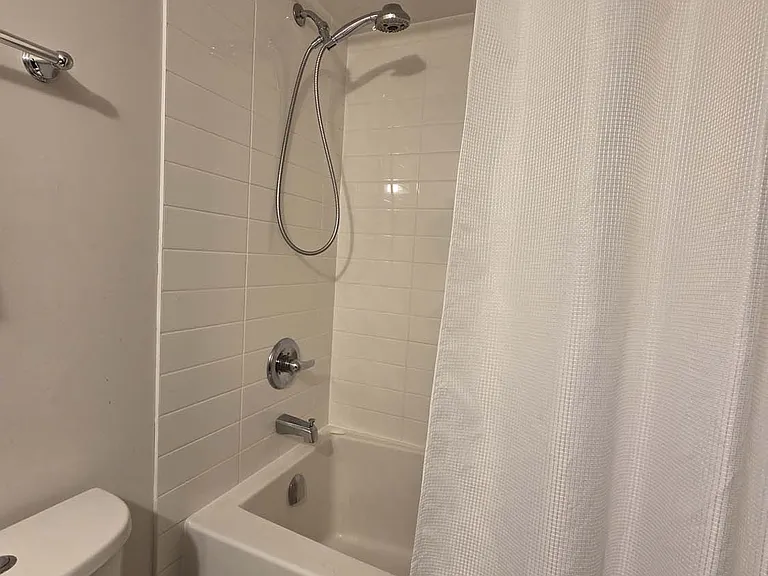 1925 Woodland Dr #301 — Photo 24