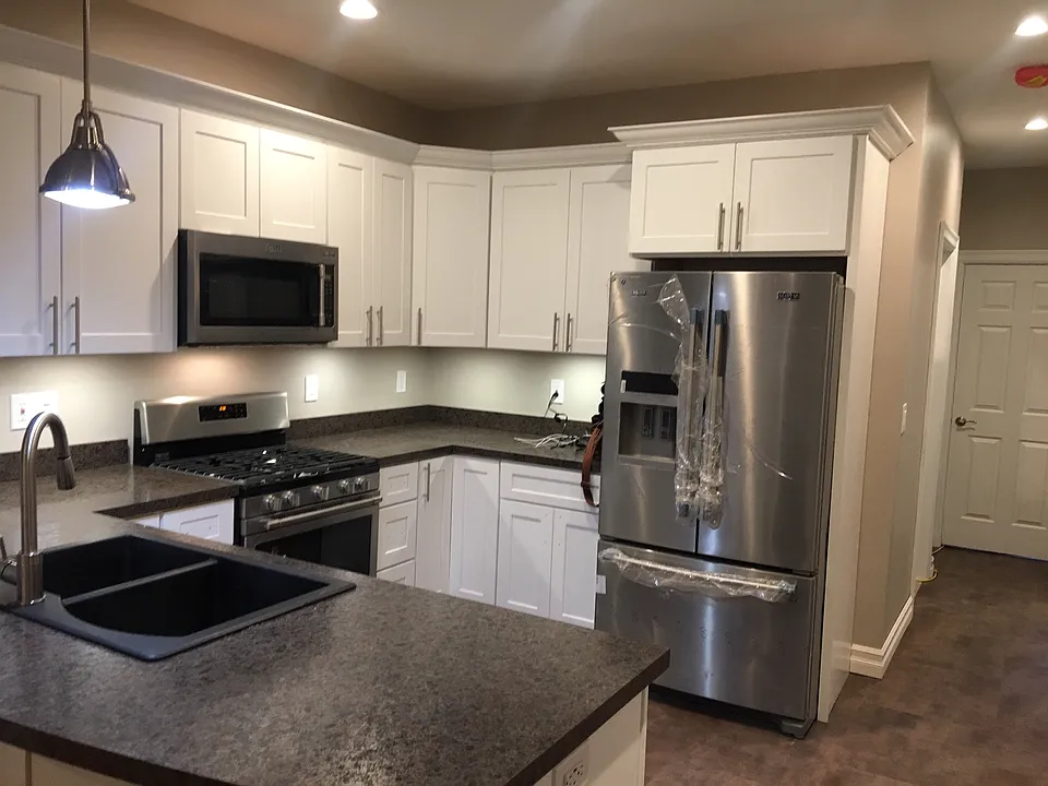 237 Potomac Ave #1
