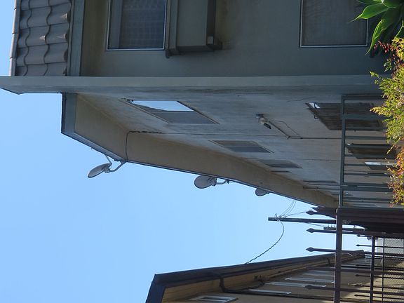 3rd image of 800 N Eucalyptus Ave APT 202