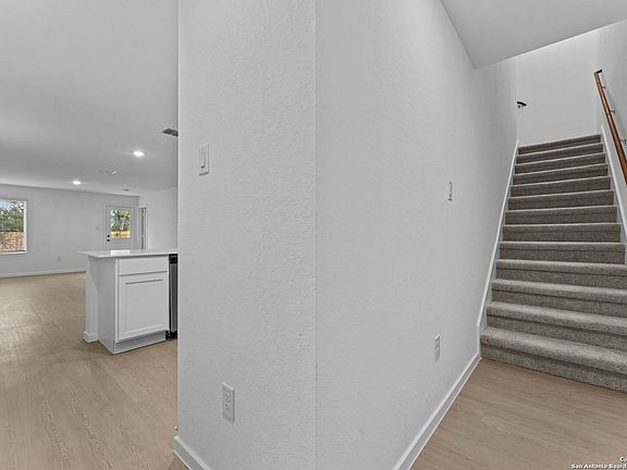 2nd image of 7238 Brownleaf dr