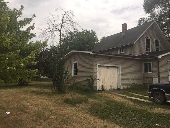 4th image of 156 N Mackinaw St