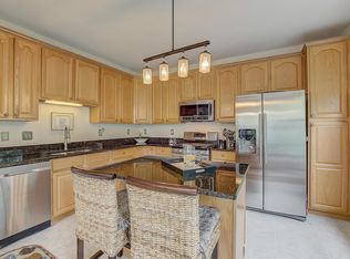570 Saint Andrews Pl #12, Englishtown, NJ 07726
